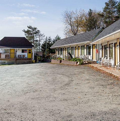 Highland Court Motel Huntsville Exteriör bild